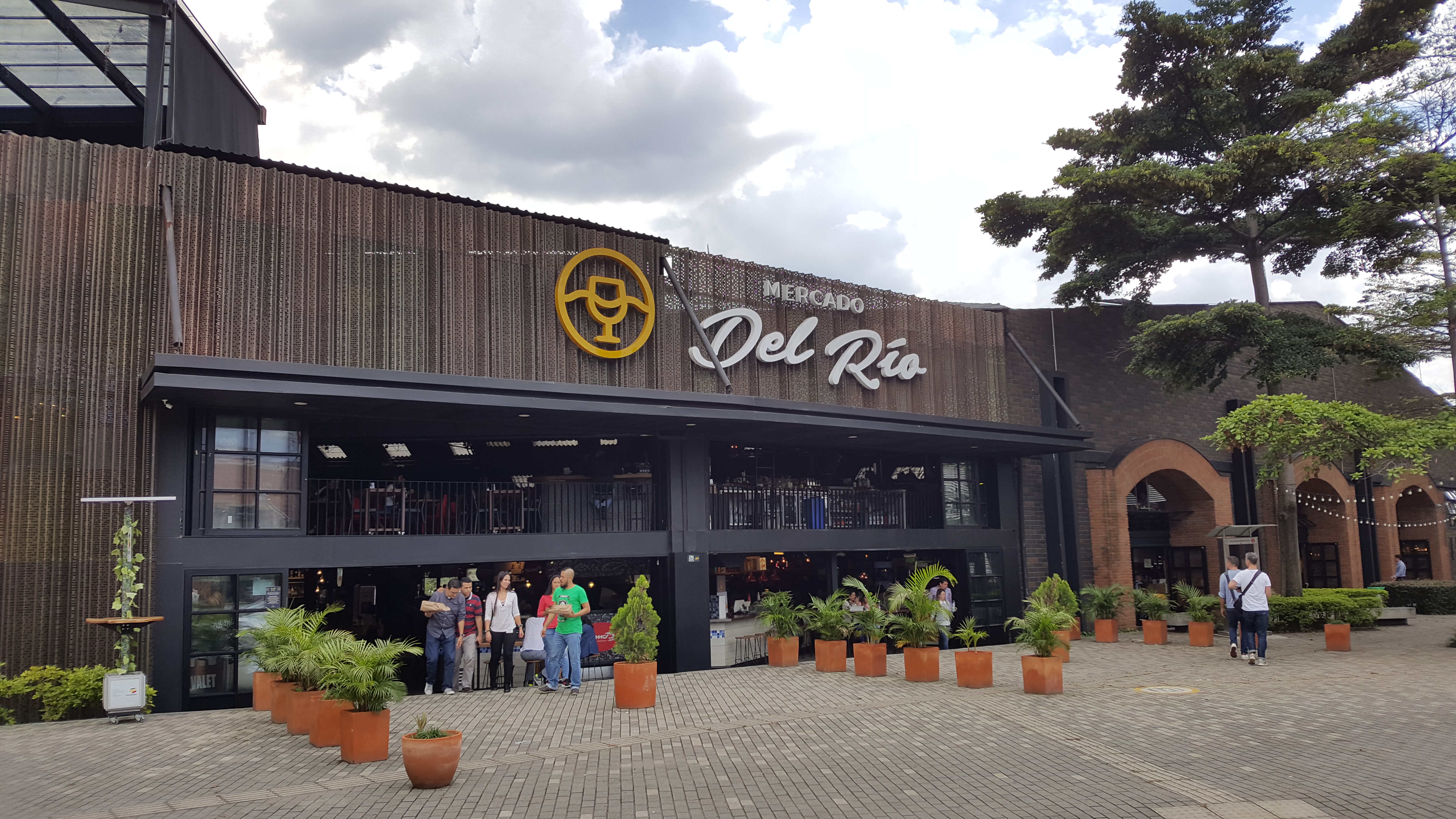 mercado del rio enree